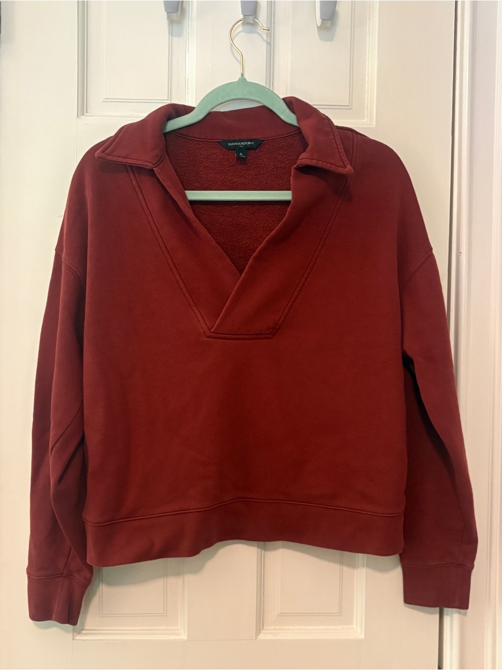 Banana Republic Factory Boxy Fleece
V-Neck Polo Sweatshirt